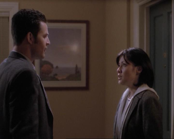 Charmed-Online-dot-net_108TheTruthIsOutThereAndItHurts2200.jpg Charmed-Online-dot-net_108TheTruthIsOutThereAndItHurts2200.jpg