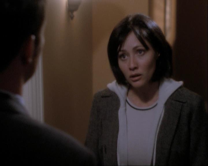 Charmed-Online-dot-net_108TheTruthIsOutThereAndItHurts2213.jpg Charmed-Online-dot-net_108TheTruthIsOutThereAndItHurts2213.jpg