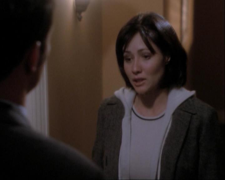 Charmed-Online-dot-net_108TheTruthIsOutThereAndItHurts2214.jpg Charmed-Online-dot-net_108TheTruthIsOutThereAndItHurts2214.jpg