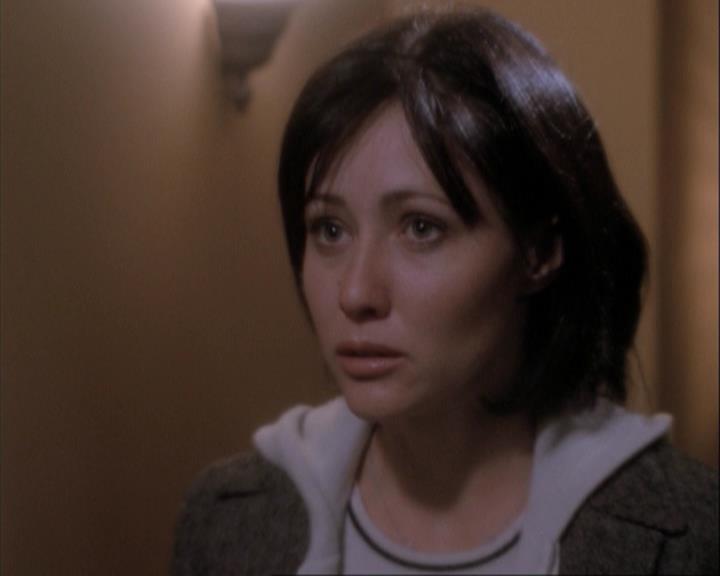 Charmed-Online-dot-net_108TheTruthIsOutThereAndItHurts2235.jpg Charmed-Online-dot-net_108TheTruthIsOutThereAndItHurts2235.jpg