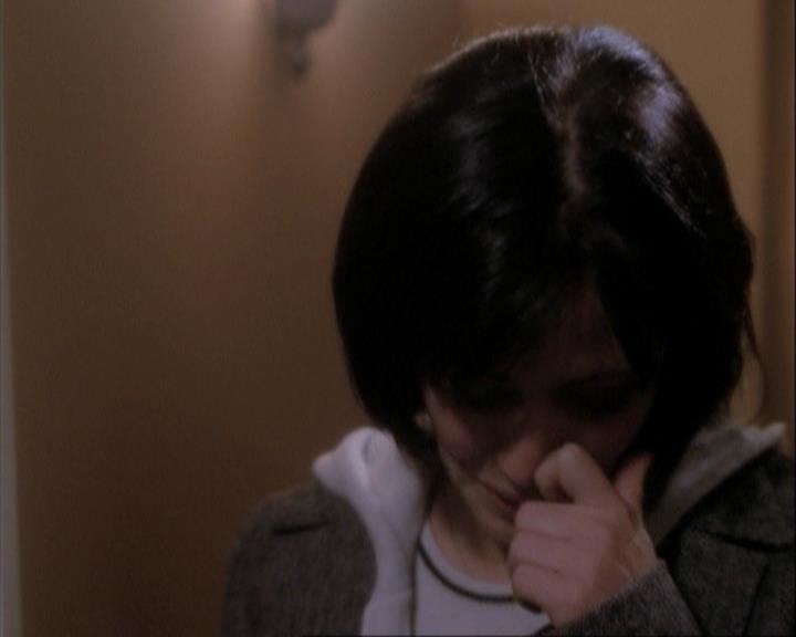 Charmed-Online-dot-net_108TheTruthIsOutThereAndItHurts2260.jpg Charmed-Online-dot-net_108TheTruthIsOutThereAndItHurts2260.jpg