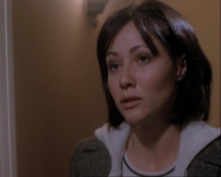 Charmed-Online-dot-net_108TheTruthIsOutThereAndItHurts2266.jpg Charmed-Online-dot-net_108TheTruthIsOutThereAndItHurts2266.jpg