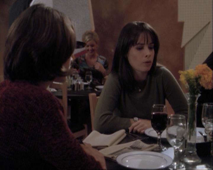 Charmed-Online-dot-net_108TheTruthIsOutThereAndItHurts2304.jpg Charmed-Online-dot-net_108TheTruthIsOutThereAndItHurts2304.jpg