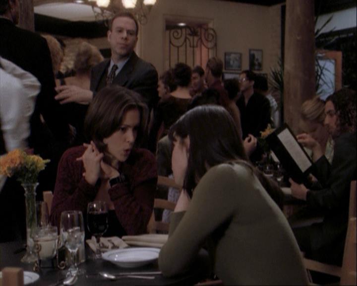 Charmed-Online-dot-net_108TheTruthIsOutThereAndItHurts2317.jpg Charmed-Online-dot-net_108TheTruthIsOutThereAndItHurts2317.jpg