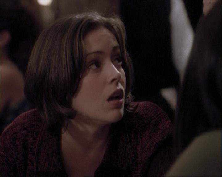 Charmed-Online-dot-net_108TheTruthIsOutThereAndItHurts2326.jpg Charmed-Online-dot-net_108TheTruthIsOutThereAndItHurts2326.jpg