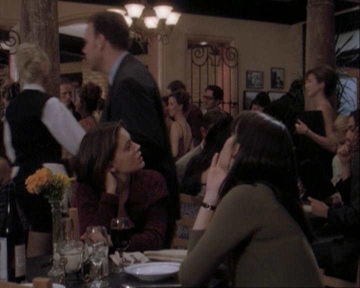 Charmed-Online-dot-net_108TheTruthIsOutThereAndItHurts2329.jpg Charmed-Online-dot-net_108TheTruthIsOutThereAndItHurts2329.jpg