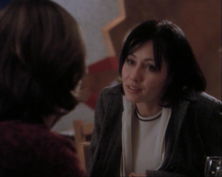Charmed-Online-dot-net_108TheTruthIsOutThereAndItHurts2432.jpg Charmed-Online-dot-net_108TheTruthIsOutThereAndItHurts2432.jpg