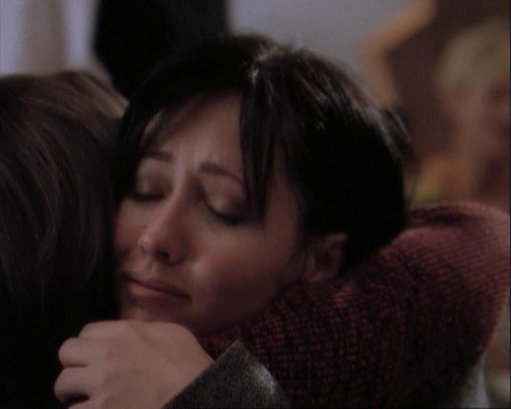 Charmed-Online-dot-net_108TheTruthIsOutThereAndItHurts2442.jpg Charmed-Online-dot-net_108TheTruthIsOutThereAndItHurts2442.jpg