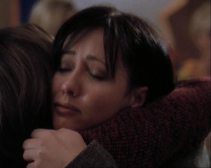 Charmed-Online-dot-net_108TheTruthIsOutThereAndItHurts2444.jpg Charmed-Online-dot-net_108TheTruthIsOutThereAndItHurts2444.jpg