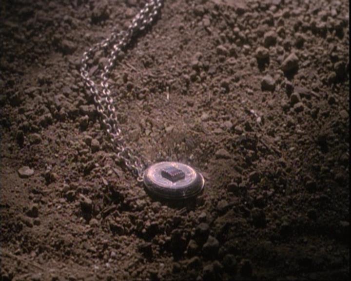 Charmed-Online-dot-net_109TheWitchIsBack0090.jpg Charmed-Online-dot-net_109TheWitchIsBack0090.jpg