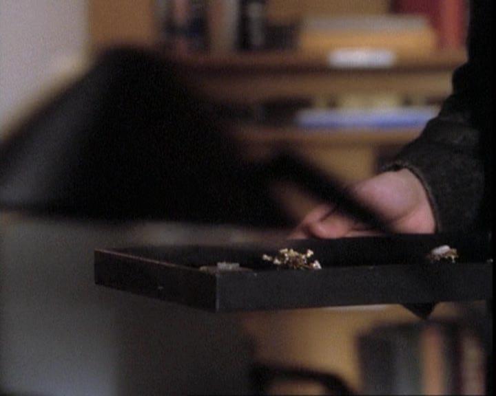 Charmed-Online-dot-net_109TheWitchIsBack0100.jpg Charmed-Online-dot-net_109TheWitchIsBack0100.jpg