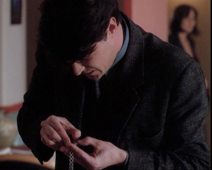 Charmed-Online-dot-net_109TheWitchIsBack0107.jpg Charmed-Online-dot-net_109TheWitchIsBack0107.jpg