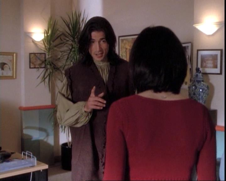 Charmed-Online-dot-net_109TheWitchIsBack0188.jpg