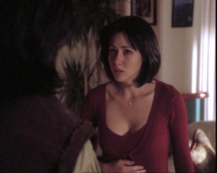 Charmed-Online-dot-net_109TheWitchIsBack0189.jpg Charmed-Online-dot-net_109TheWitchIsBack0189.jpg