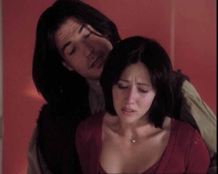 Charmed-Online-dot-net_109TheWitchIsBack0211.jpg Charmed-Online-dot-net_109TheWitchIsBack0211.jpg