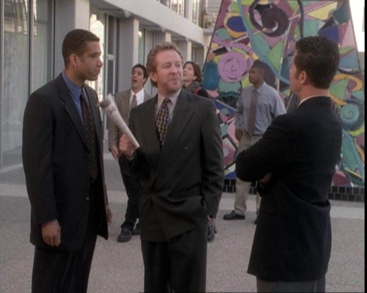 Charmed-Online-dot-net_109TheWitchIsBack0356.jpg Charmed-Online-dot-net_109TheWitchIsBack0356.jpg