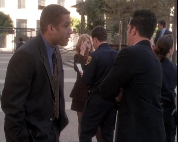 Charmed-Online-dot-net_109TheWitchIsBack0383.jpg Charmed-Online-dot-net_109TheWitchIsBack0383.jpg