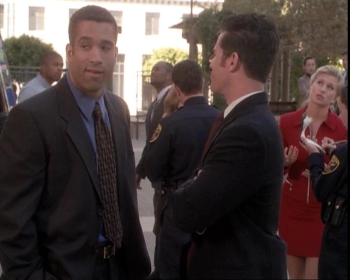 Charmed-Online-dot-net_109TheWitchIsBack0388.jpg Charmed-Online-dot-net_109TheWitchIsBack0388.jpg