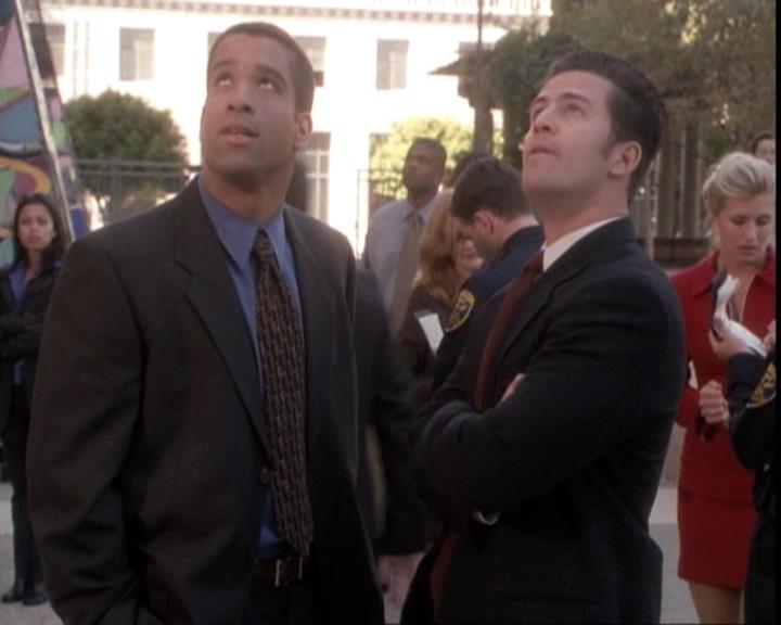 Charmed-Online-dot-net_109TheWitchIsBack0393.jpg Charmed-Online-dot-net_109TheWitchIsBack0393.jpg