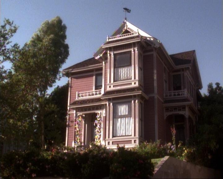 Charmed-Online-dot-net_109TheWitchIsBack0401.jpg Charmed-Online-dot-net_109TheWitchIsBack0401.jpg