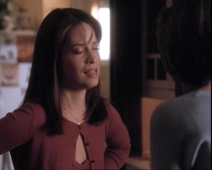 Charmed-Online-dot-net_109TheWitchIsBack0451.jpg Charmed-Online-dot-net_109TheWitchIsBack0451.jpg