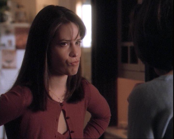 Charmed-Online-dot-net_109TheWitchIsBack0457.jpg Charmed-Online-dot-net_109TheWitchIsBack0457.jpg