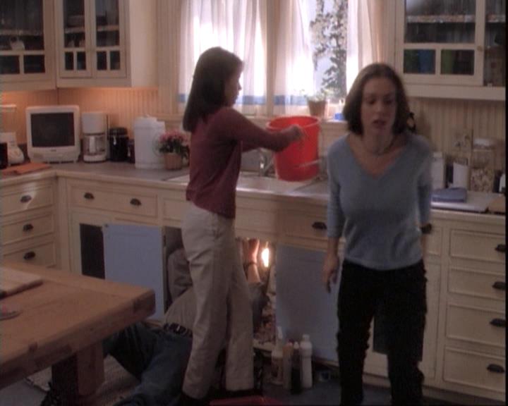 Charmed-Online-dot-net_109TheWitchIsBack0512.jpg Charmed-Online-dot-net_109TheWitchIsBack0512.jpg