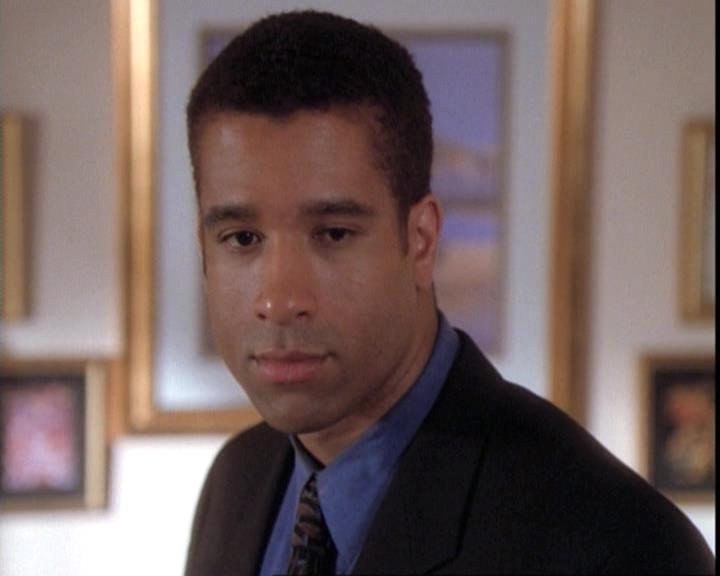 Charmed-Online-dot-net_109TheWitchIsBack0529.jpg Charmed-Online-dot-net_109TheWitchIsBack0529.jpg