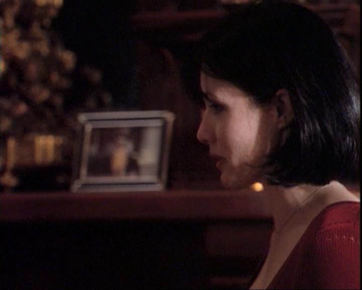 Charmed-Online-dot-net_109TheWitchIsBack0857.jpg Charmed-Online-dot-net_109TheWitchIsBack0857.jpg