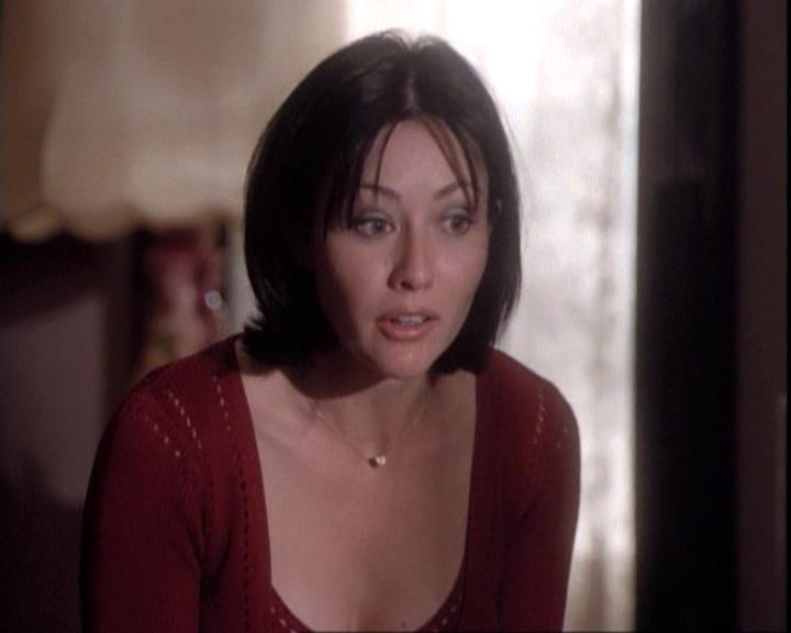 Charmed-Online-dot-net_109TheWitchIsBack0876.jpg Charmed-Online-dot-net_109TheWitchIsBack0876.jpg