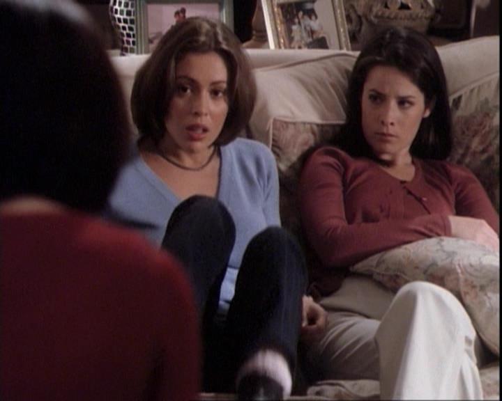 Charmed-Online-dot-net_109TheWitchIsBack0877.jpg Charmed-Online-dot-net_109TheWitchIsBack0877.jpg