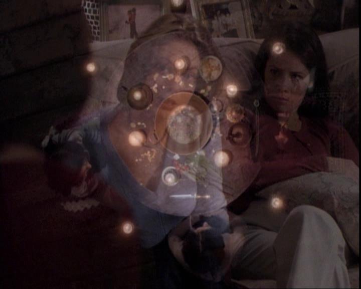 Charmed-Online-dot-net_109TheWitchIsBack0886.jpg Charmed-Online-dot-net_109TheWitchIsBack0886.jpg