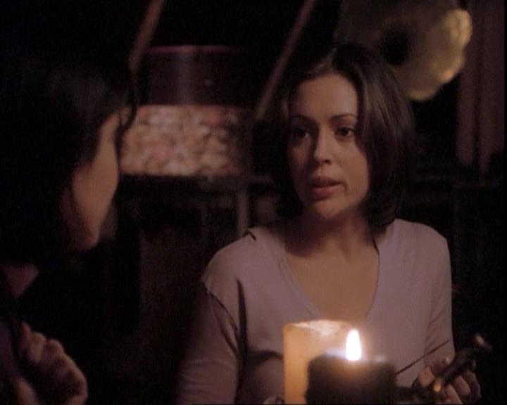 Charmed-Online-dot-net_109TheWitchIsBack0910.jpg Charmed-Online-dot-net_109TheWitchIsBack0910.jpg