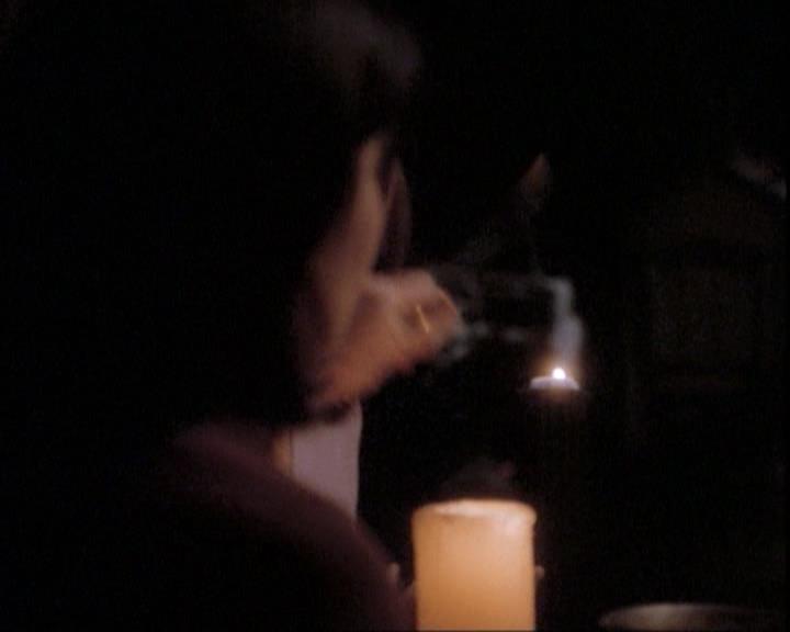 Charmed-Online-dot-net_109TheWitchIsBack0913.jpg Charmed-Online-dot-net_109TheWitchIsBack0913.jpg