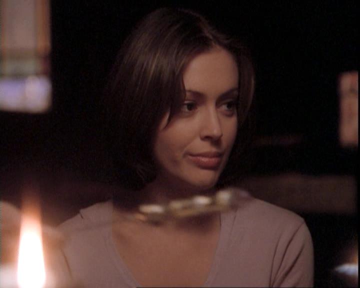 Charmed-Online-dot-net_109TheWitchIsBack0919.jpg Charmed-Online-dot-net_109TheWitchIsBack0919.jpg