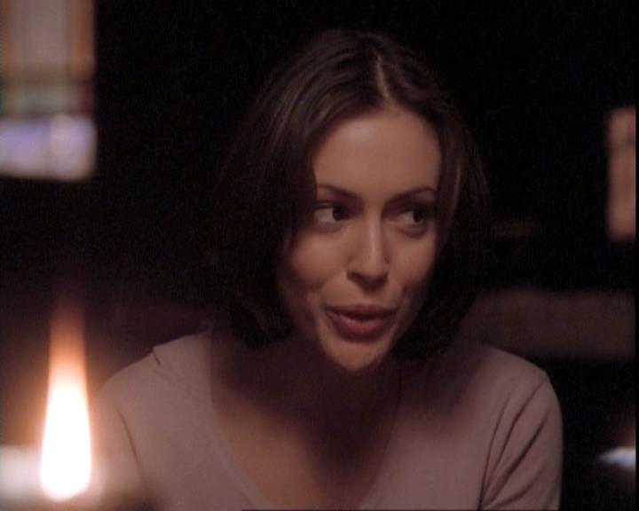 Charmed-Online-dot-net_109TheWitchIsBack0932.jpg Charmed-Online-dot-net_109TheWitchIsBack0932.jpg