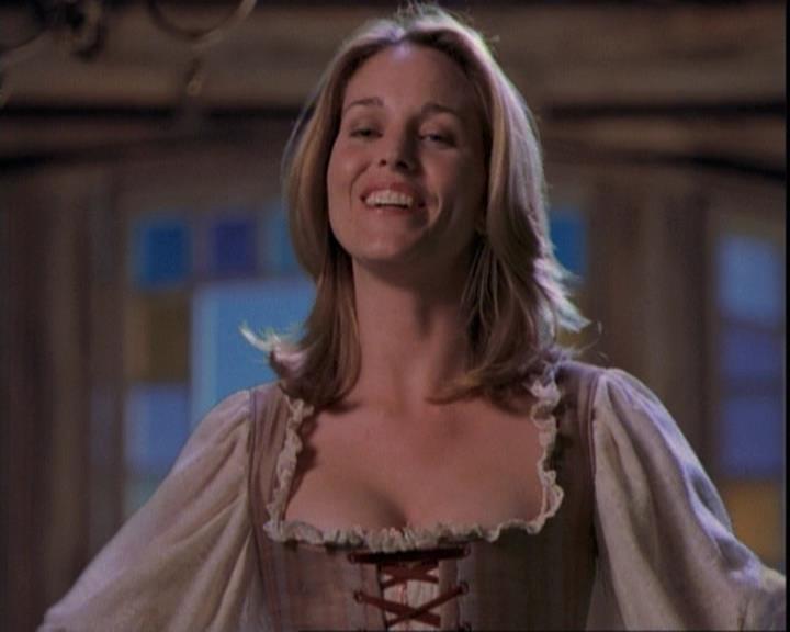 Charmed-Online-dot-net_109TheWitchIsBack0973.jpg