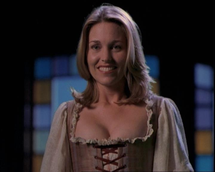 Charmed-Online-dot-net_109TheWitchIsBack0980.jpg