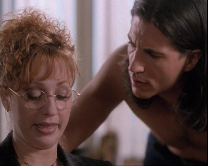 Charmed-Online-dot-net_109TheWitchIsBack1266.jpg Charmed-Online-dot-net_109TheWitchIsBack1266.jpg