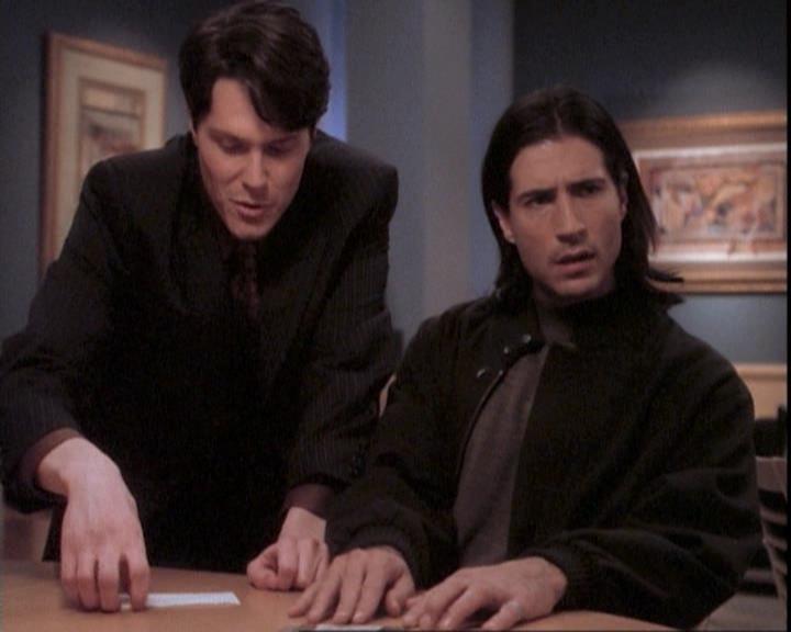 Charmed-Online-dot-net_109TheWitchIsBack1413.jpg Charmed-Online-dot-net_109TheWitchIsBack1413.jpg