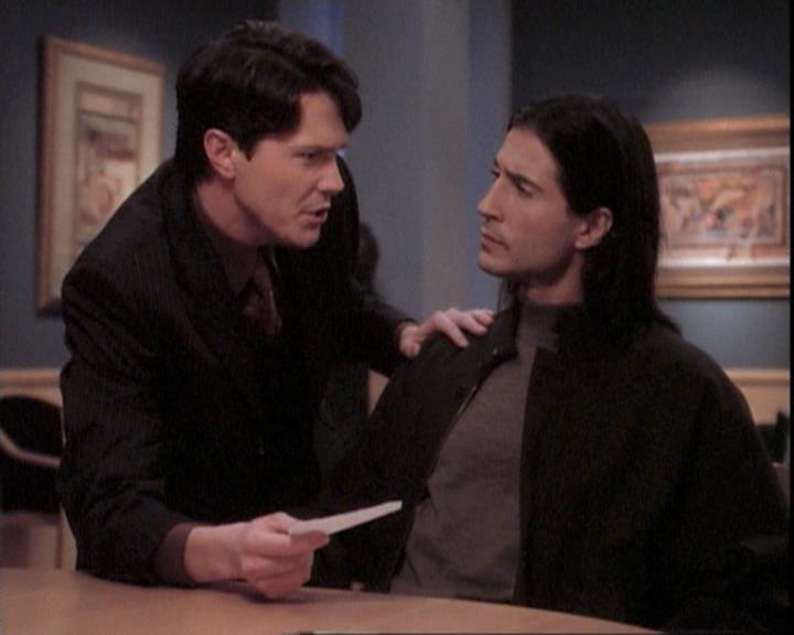 Charmed-Online-dot-net_109TheWitchIsBack1417.jpg Charmed-Online-dot-net_109TheWitchIsBack1417.jpg