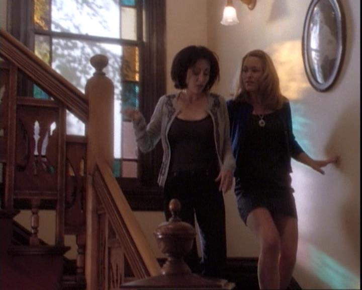 Charmed-Online-dot-net_109TheWitchIsBack1591.jpg Charmed-Online-dot-net_109TheWitchIsBack1591.jpg