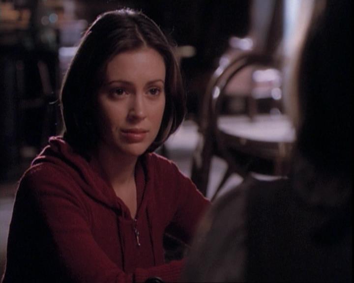 Charmed-Online-dot-net_109TheWitchIsBack2248.jpg Charmed-Online-dot-net_109TheWitchIsBack2248.jpg