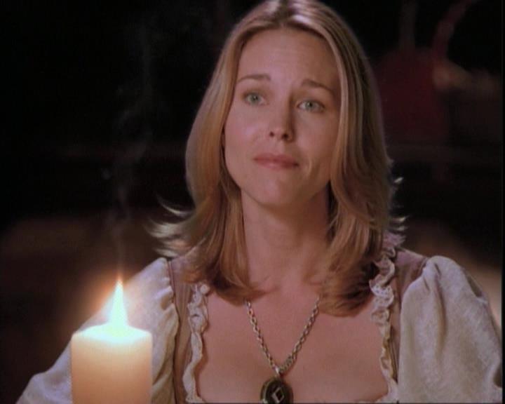 Charmed-Online-dot-net_109TheWitchIsBack2297.jpg