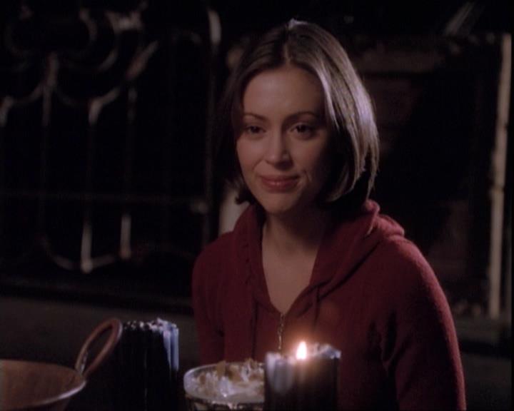 Charmed-Online-dot-net_109TheWitchIsBack2317.jpg Charmed-Online-dot-net_109TheWitchIsBack2317.jpg