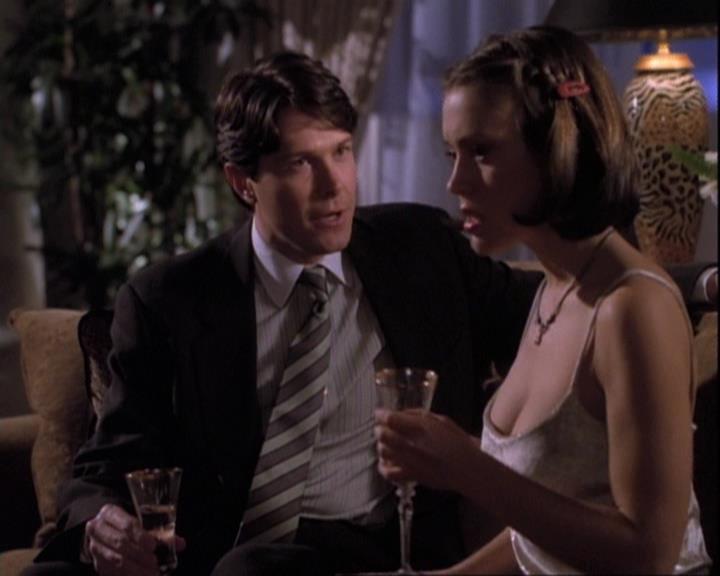 Charmed-Online-dot-net_110WiccaEnvy1234.jpg Charmed-Online-dot-net_110WiccaEnvy1234.jpg