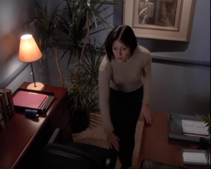 Charmed-Online-dot-net_110WiccaEnvy1355.jpg Charmed-Online-dot-net_110WiccaEnvy1355.jpg