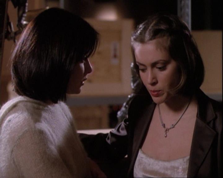 Charmed-Online-dot-net_110WiccaEnvy1466.jpg Charmed-Online-dot-net_110WiccaEnvy1466.jpg