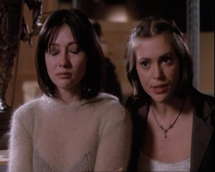 Charmed-Online-dot-net_110WiccaEnvy1507.jpg