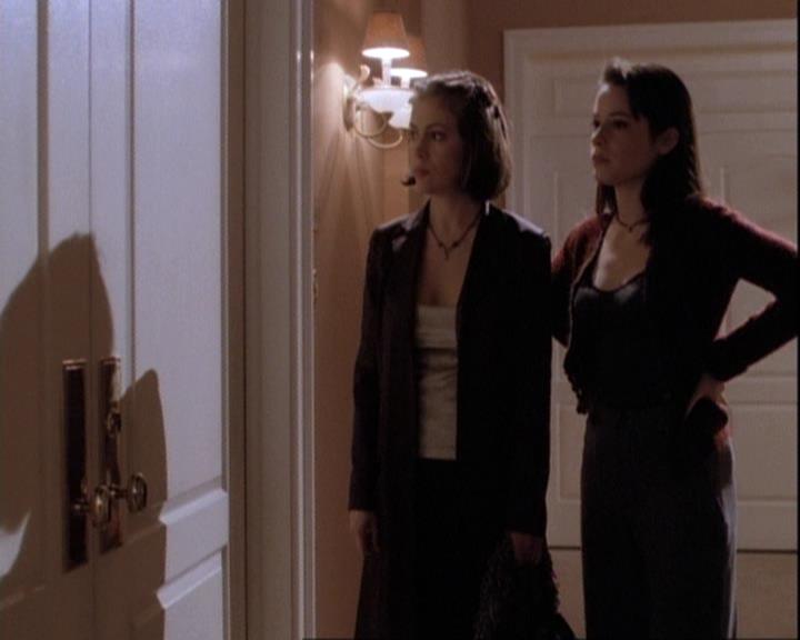 Charmed-Online-dot-net_110WiccaEnvy1551.jpg